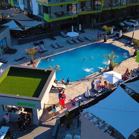 Fineloft Sea View Apartment-Spa N Pools Beach Resort Năvodari Esterno foto