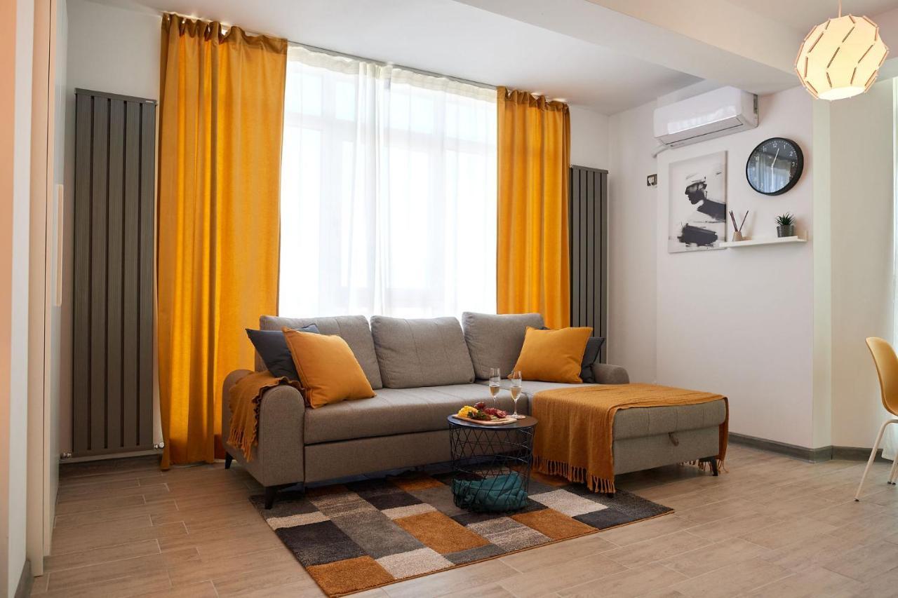 Fineloft Sea View Apartment-Spa N Pools Beach Resort Năvodari Esterno foto