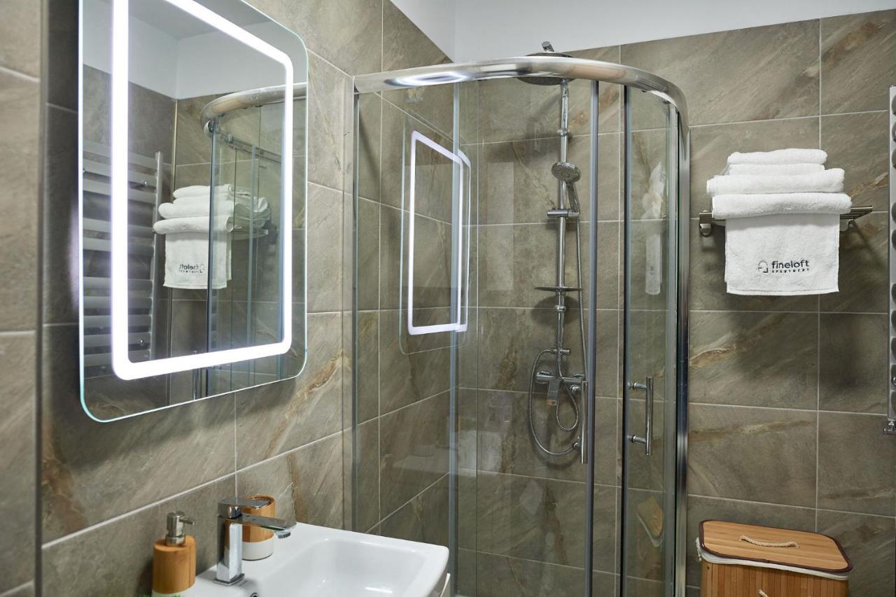 Fineloft Sea View Apartment-Spa N Pools Beach Resort Năvodari Esterno foto